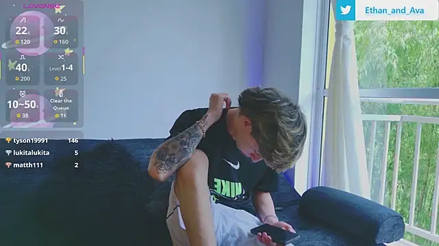 Snapshot of ethan_and_ava chatting on 10-12-25, 03:11 ethan and ava online show from 10-12-25, 03:11