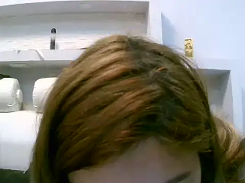 VittoriaTaylor online show from 03-18-25, 04:26