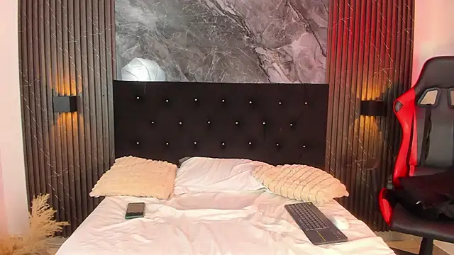 vanilla hot online show from 01-30-25, 01:31