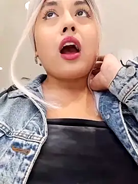 monicavictoria1301 online show from 03-22-25, 07:42