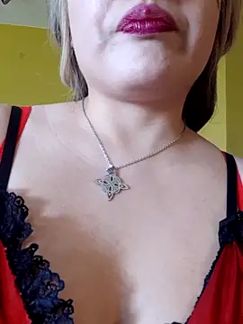 monicavictoria1301 online show from 10-31-25, 08:43