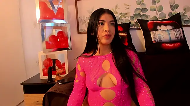 NicolettaLima online show from 02-18-25, 08:03