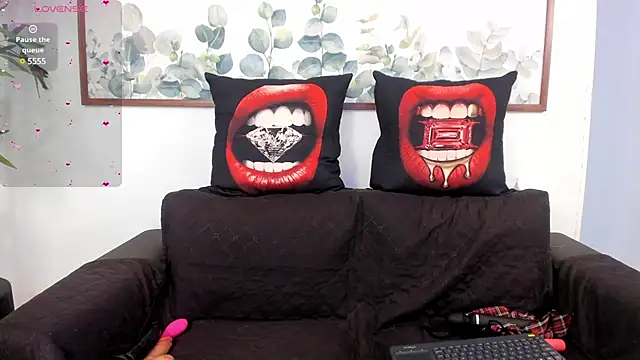 NicolettaLima online show from 03-14-25, 08:17