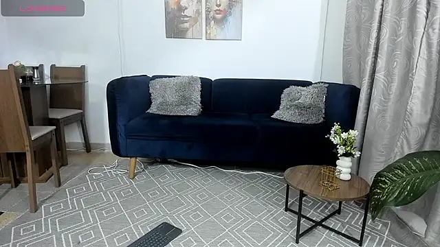 NicolettaLima online show from 11-04-25, 12:10