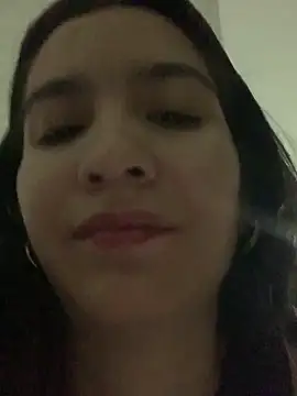 Snapshot of Bella_still chatting on 10-03-25, 12:57 Bella still online show from 10-03-25, 12:57