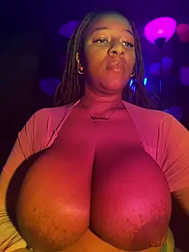 xoxoHotCoCo online show from 02-11-26, 03:55