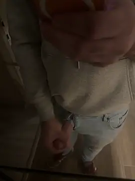 Klaus298 online show from 12-02-25, 08:41