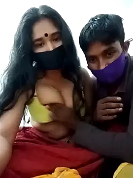 Snapshot of Sexy-Couple20 chatting on 01-15-25, 08:48 Sexy-Couple20 online show from 01-15-25, 08:48