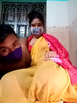 Snapshot of Sexy-Couple20 chatting on 01-17-25, 11:18 Sexy-Couple20 online show from 01-17-25, 11:18