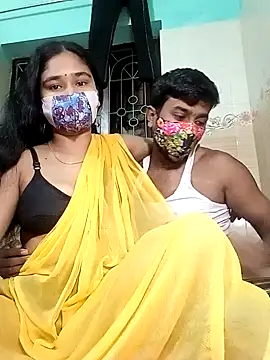 Snapshot of Sexy-Couple20 chatting on 01-26-25, 01:47 Sexy-Couple20 online show from 01-26-25, 01:47