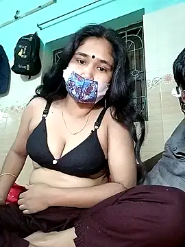 Snapshot of Sexy-Couple20 chatting on 02-01-25, 07:13 Sexy-Couple20 online show from 02-01-25, 07:13