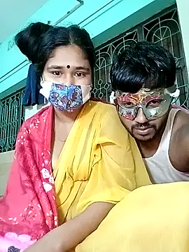 Snapshot of Sexy-Couple20 chatting on 02-01-25, 10:23 Sexy-Couple20 online show from 02-01-25, 10:23