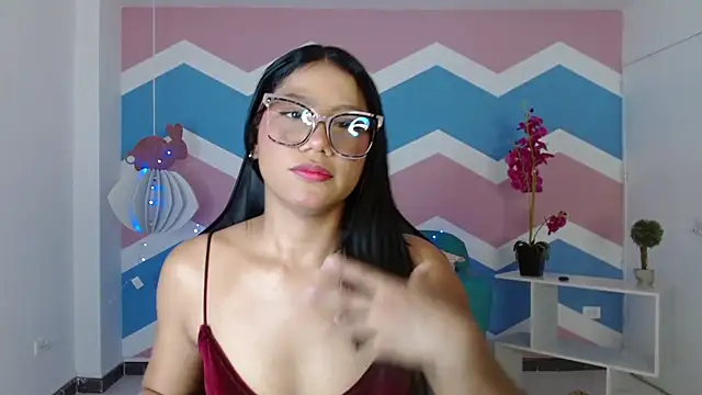 miss honey01 online show from 01-17-25, 05:51