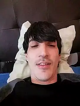 Snapshot of moutt99 chatting on 01-21-25, 01:54 moutt99 online show from 01-21-25, 01:54