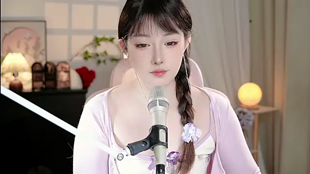 Dou-Dou-er online show from 10-09-25, 12:25