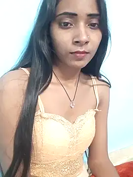 Snapshot of Divya-2007 chatting on 02-19-25, 06:55 Divya-2007 online show from 02-19-25, 06:55