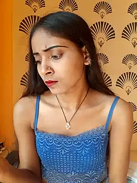 Snapshot of Divya-2007 chatting on 02-22-25, 06:06 Divya-2007 online show from 02-22-25, 06:06