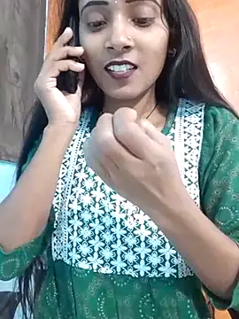 Snapshot of Divya-2007 chatting on 03-02-25, 10:56 Divya-2007 online show from 03-02-25, 10:56