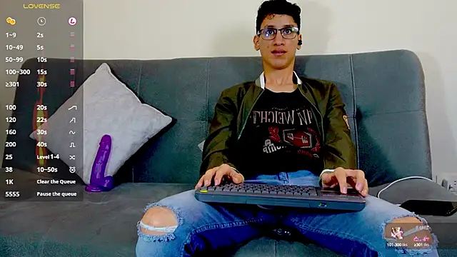 Cum hunters online show from 03-22-25, 03:41