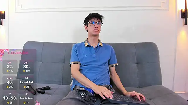 Cum hunters online show from 04-25-26, 03:20