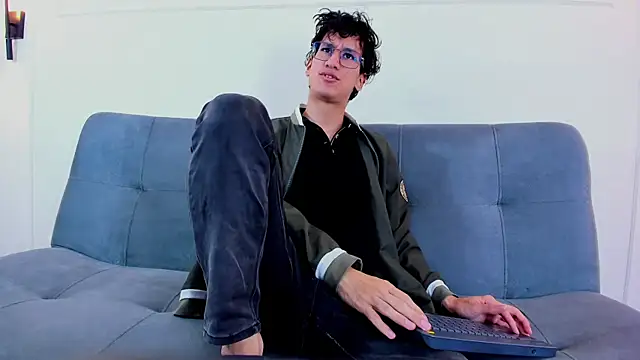 Cum hunters online show from 06-04-26, 03:12