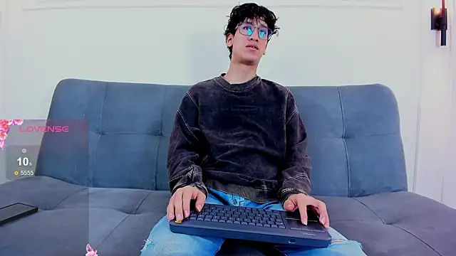 Cum hunters online show from 06-06-26, 03:11