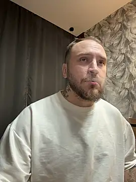  XxX-XxX  online show from 11-07-25, 08:09