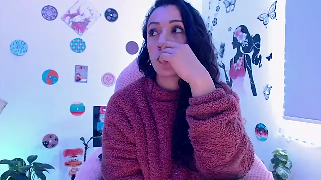 Snapshot of samy_love35 chatting on 03-04-25, 08:49 samy love35 online show from 03-04-25, 08:49