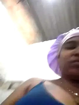 Teresa mm online show from 11-29-25, 02:20