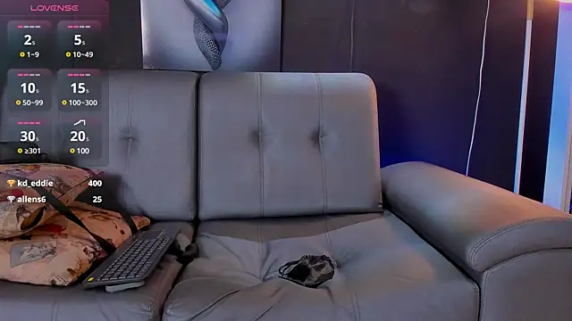 Snapshot of Fraannco chatting on 02-02-25, 06:42 Fraannco online show from 02-02-25, 06:42