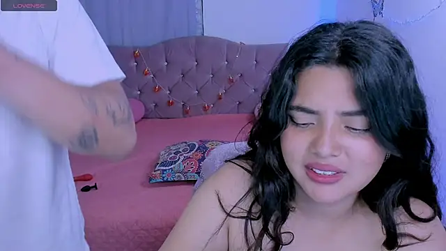 Snapshot of _TommyandGrace chatting on 02-27-25, 07:34 TommyandGrace online show from 02-27-25, 07:34