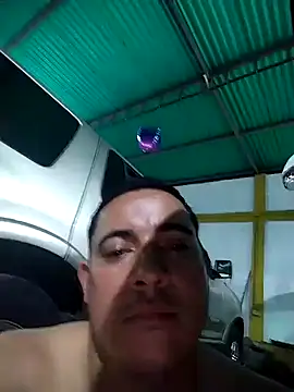 Snapshot of Josejotacamargo chatting on 01-29-25, 11:25 Josejotacamargo online show from 01-29-25, 11:25