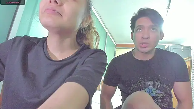 Snapshot of RagnarLothbrokXX chatting on 02-04-25, 09:31 RagnarLothbrokXX online show from 02-04-25, 09:31