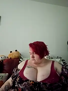 CorgiGodez98 online show from 12-02-25, 06:25