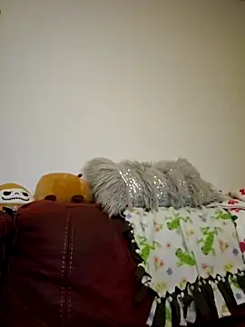 CorgiGodez98 online show from 12-18-25, 05:13