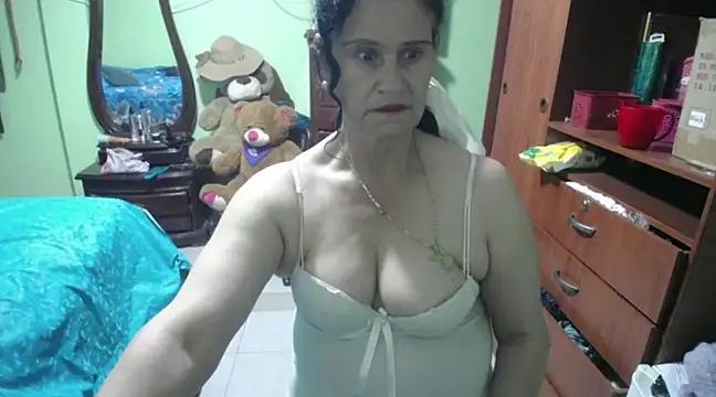 jazmin mature  online show from 02-14-25, 11:42