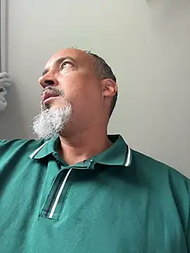 TheConfidentialClub online show from 09-30-25, 04:34