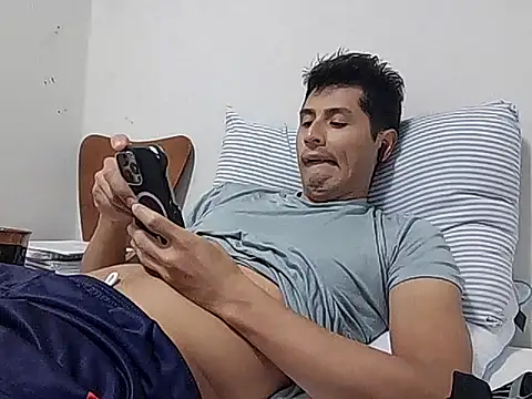 PerroDemonioHot online show from 09-18-25, 04:03