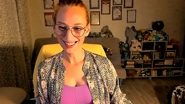 red rocco online show from 09-17-25, 03:46