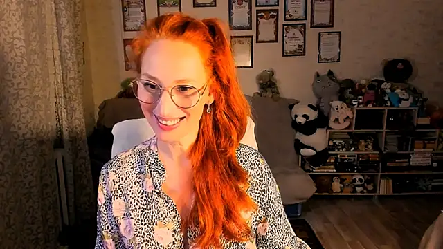 Snapshot of red_rocco chatting on 12-17-25, 03:51 red rocco online show from 12-17-25, 03:51