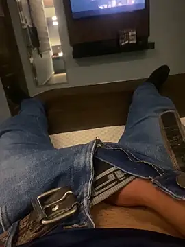 Snapshot of HeavenlyLepus chatting on 10-06-25, 12:30 HeavenlyLepus online show from 10-06-25, 12:30