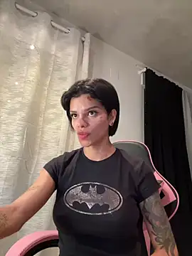 Snapshot of Rosariolovex chatting on 02-22-25, 09:34 Rosariolovex online show from 02-22-25, 09:34