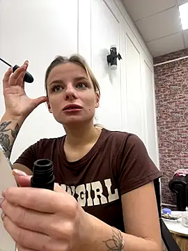 LanaSparks online show from 10-26-25, 04:18