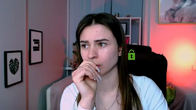 flora ri online show from 01-31-25, 08:54