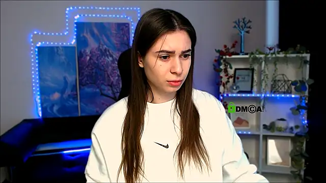 flora ri online show from 02-12-25, 10:35