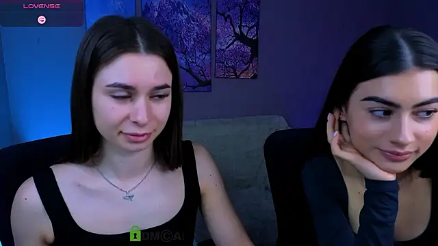 Snapshot of flora_ri chatting on 01-15-26, 10:20 flora ri online show from 01-15-26, 10:20