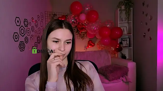 Snapshot of flora_ri chatting on 02-11-26, 02:44 flora ri online show from 02-11-26, 02:44