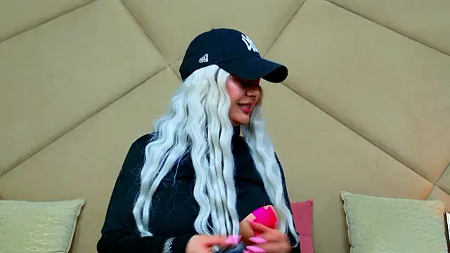 ChloeFrost online show from 03-06-26, 06:10