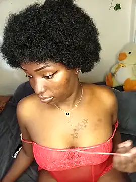 Snapshot of Vprettieeer chatting on 02-26-25, 05:09 Vprettieeer online show from 02-26-25, 05:09