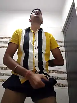 Snapshot of xx54362 chatting on 11-04-25, 01:43 xx54362 online show from 11-04-25, 01:43